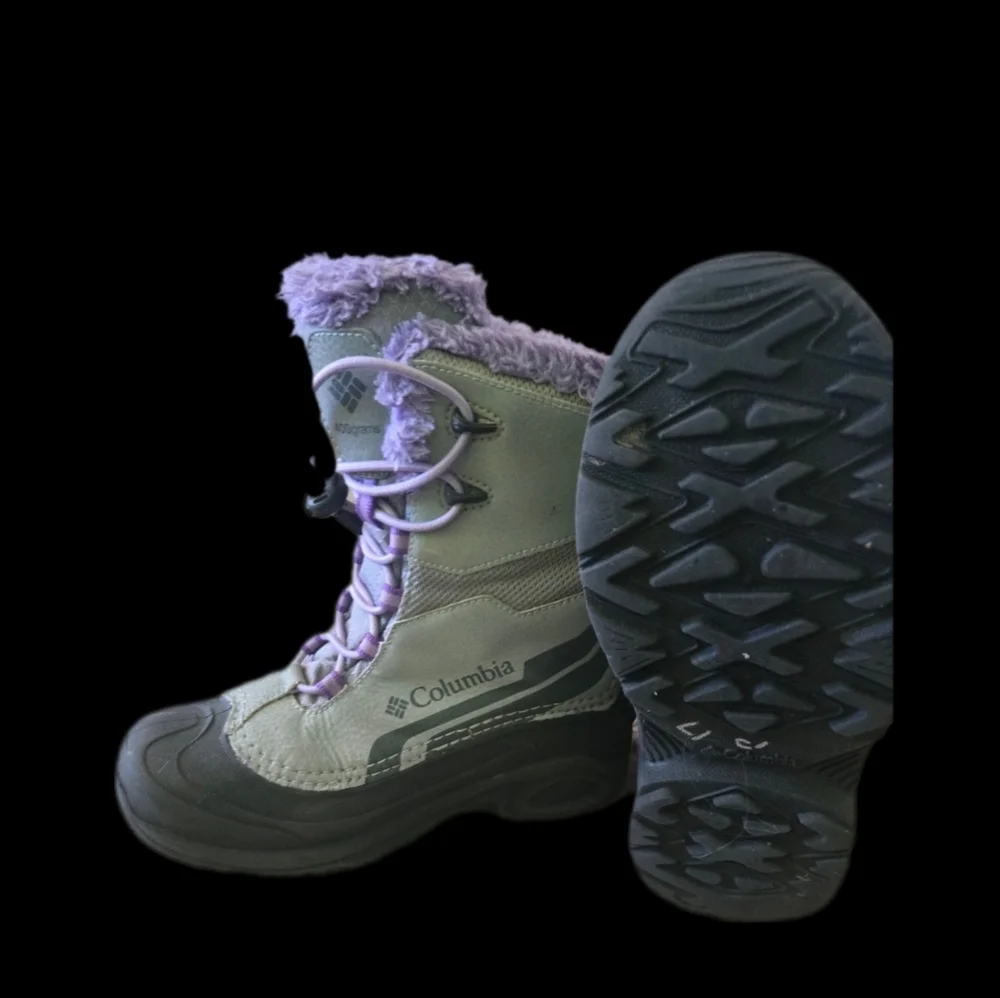 Columbia Bugaboot Plus‎ IV Omni-Heat Boots Purple Youth Girls Size 4